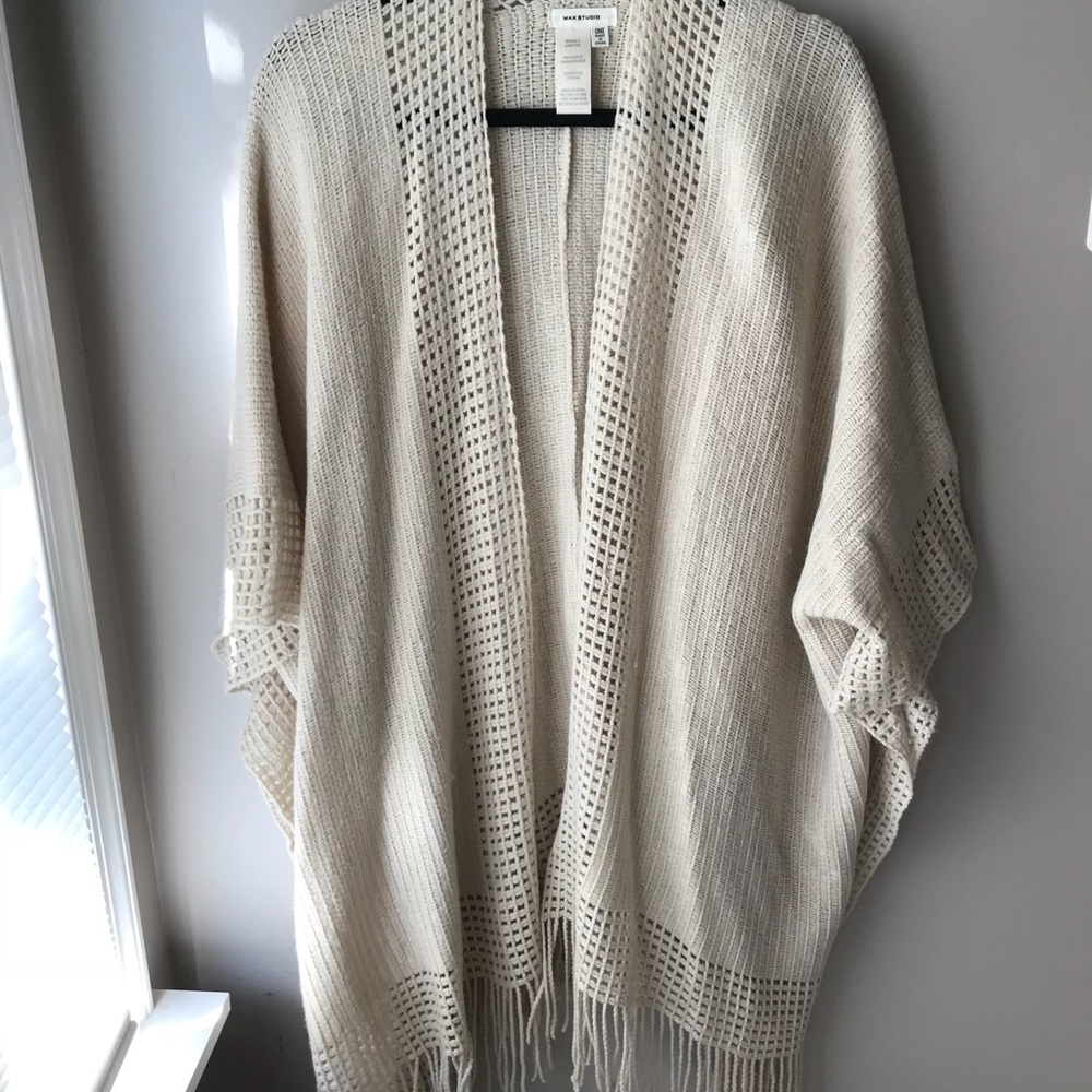 Max Studio one size fits all poncho